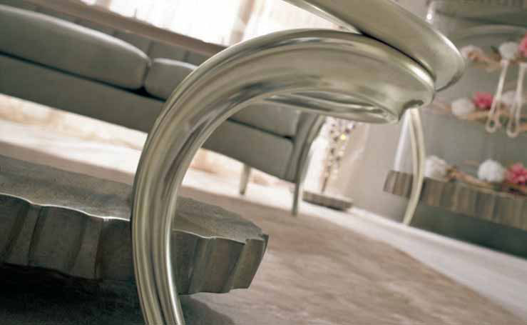 Итальянская мягкая мебель Waves фабрики Riva Mobili D`Arte
