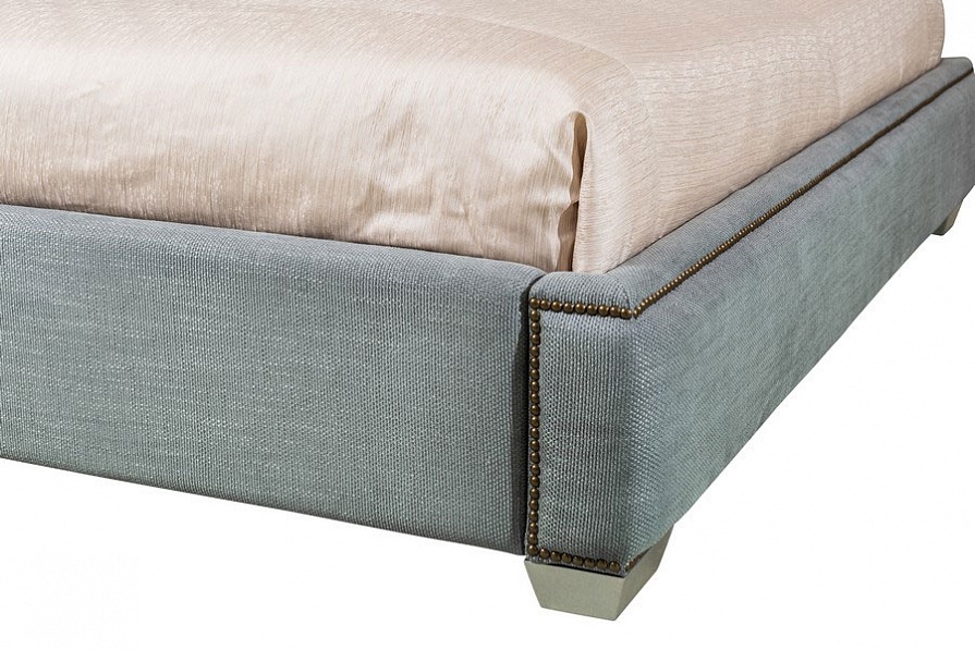 Кровать с решеткой (отделка шпон вишни, ткань серо-голубая рогожка) Mestre фабрики Fratelli Barri