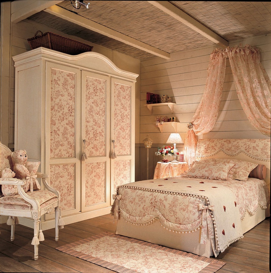спальня из массива в стиле прованс