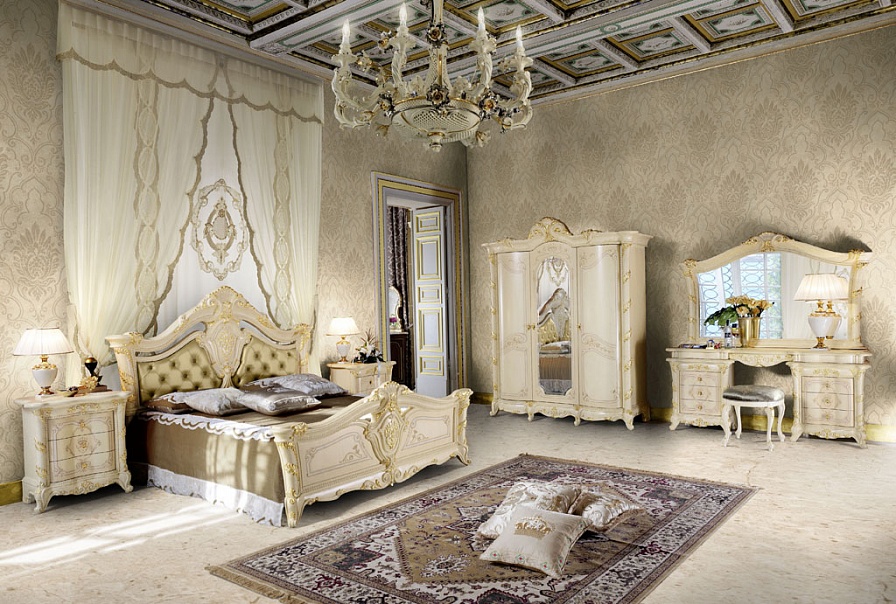 Итальянская спальня Madame Royale фабрики Mobil Piu